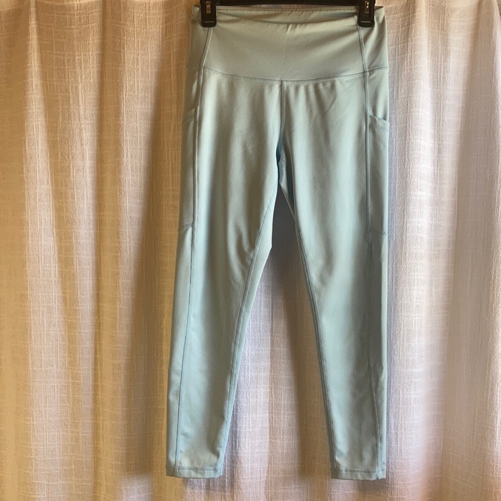 Zella leggings. High waist. Phone pockets. 7/8.